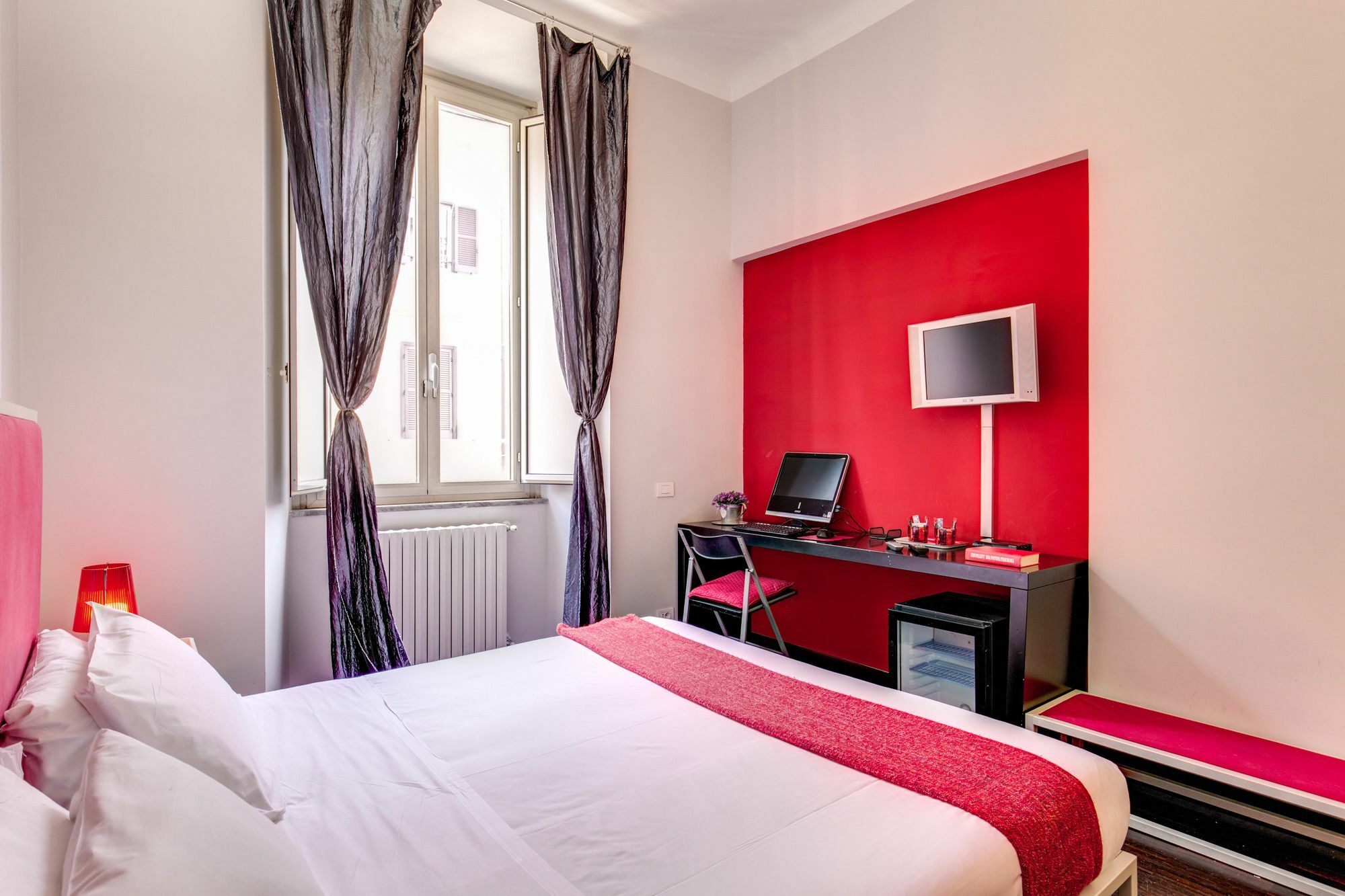 Wrh Suites Rome Bagian luar foto